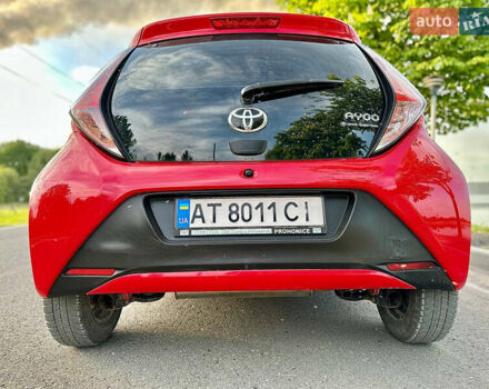 Красный Тойота Айго, объемом двигателя 1 л и пробегом 140 тыс. км за 7500 $, фото 17 на Automoto.ua