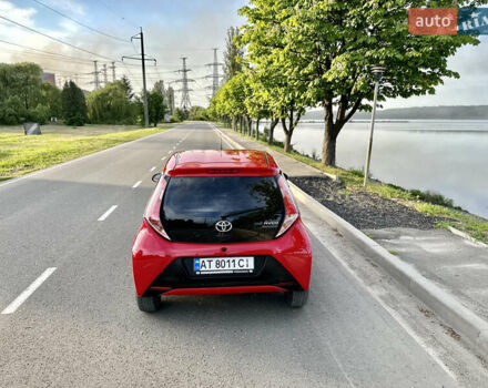 Красный Тойота Айго, объемом двигателя 1 л и пробегом 140 тыс. км за 7500 $, фото 15 на Automoto.ua
