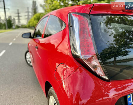 Красный Тойота Айго, объемом двигателя 1 л и пробегом 140 тыс. км за 7500 $, фото 25 на Automoto.ua