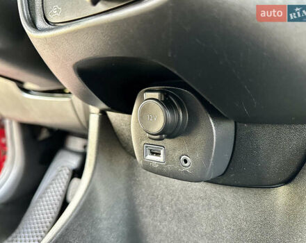 Красный Тойота Айго, объемом двигателя 1 л и пробегом 140 тыс. км за 7500 $, фото 33 на Automoto.ua