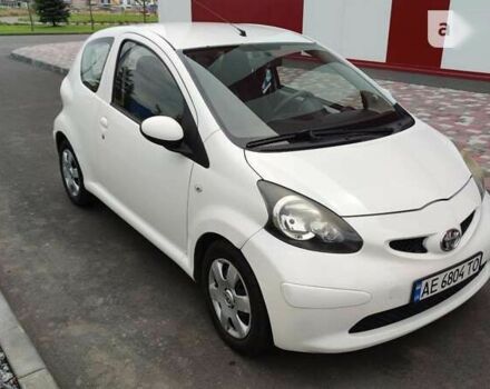 Тойота Айго, объемом двигателя 1 л и пробегом 69 тыс. км за 5700 $, фото 1 на Automoto.ua