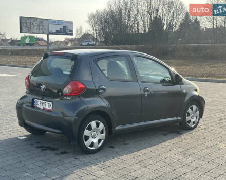 Тойота Айго, об'ємом двигуна 1 л та пробігом 160 тис. км за 3350 $, фото 1 на Automoto.ua