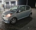 Серый Тойота Айго, объемом двигателя 1 л и пробегом 139 тыс. км за 4200 $, фото 1 на Automoto.ua