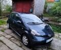 Серый Тойота Айго, объемом двигателя 1 л и пробегом 142 тыс. км за 4300 $, фото 3 на Automoto.ua