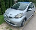 Сірий Тойота Айго, об'ємом двигуна 1 л та пробігом 207 тис. км за 3911 $, фото 1 на Automoto.ua