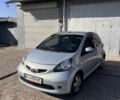 Сірий Тойота Айго, об'ємом двигуна 1 л та пробігом 110 тис. км за 4600 $, фото 1 на Automoto.ua