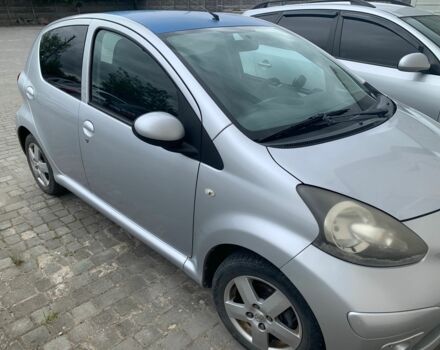 Сірий Тойота Айго, об'ємом двигуна 1 л та пробігом 195 тис. км за 4100 $, фото 8 на Automoto.ua