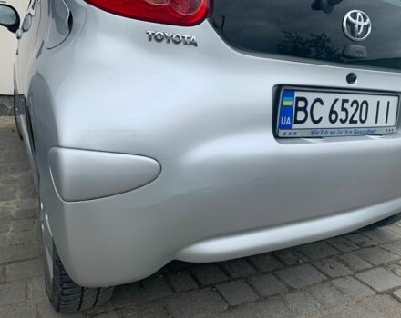 Сірий Тойота Айго, об'ємом двигуна 1 л та пробігом 195 тис. км за 4100 $, фото 11 на Automoto.ua
