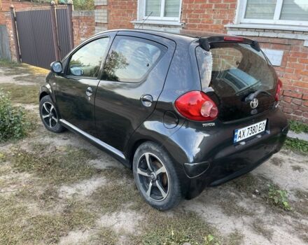 Сірий Тойота Айго, об'ємом двигуна 1 л та пробігом 180 тис. км за 3500 $, фото 5 на Automoto.ua