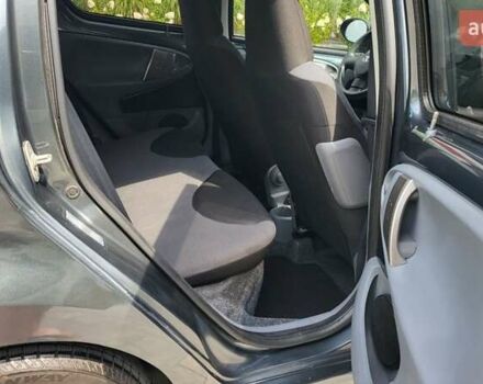 Тойота Айго 2007 в Луцке на Automoto.ua Серый Тойота Айго, объемом двигателя 1 л и пробегом 174 тыс. км за 5750 $, фото 14 на Automoto.ua