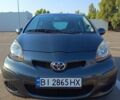 Серый Тойота Айго, объемом двигателя 1 л и пробегом 225 тыс. км за 4500 $, фото 1 на Automoto.ua