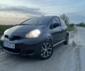 Сірий Тойота Айго, об'ємом двигуна 1 л та пробігом 157 тис. км за 5600 $, фото 1 на Automoto.ua