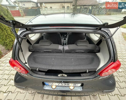 Серый Тойота Айго, объемом двигателя 1 л и пробегом 172 тыс. км за 3650 $, фото 21 на Automoto.ua