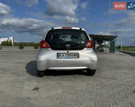 Сірий Тойота Айго, об'ємом двигуна 1 л та пробігом 254 тис. км за 5900 $, фото 39 на Automoto.ua