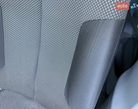 Серый Тойота Айго, объемом двигателя 1 л и пробегом 247 тыс. км за 4250 $, фото 40 на Automoto.ua