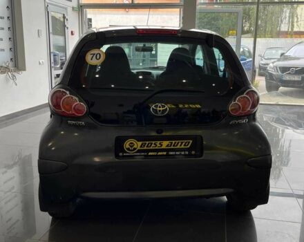 Сірий Тойота Айго, об'ємом двигуна 0 л та пробігом 173 тис. км за 5200 $, фото 5 на Automoto.ua