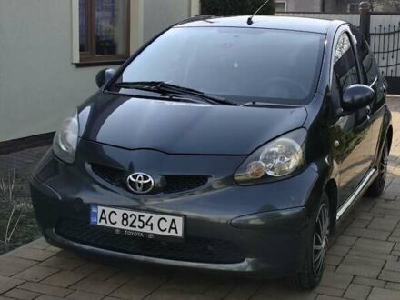 Тойота Айго 2008 в Луцке на Automoto.ua Серый Тойота Айго, объемом двигателя 1 л и пробегом 191 тыс. км за 4500 $, фото 1 на Automoto.ua