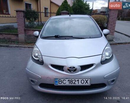 Тойота Айго 2009 в Дрогобыче на Automoto.ua Серый Тойота Айго, объемом двигателя 1.4 л и пробегом 117 тыс. км за 5000 $, фото 1 на Automoto.ua