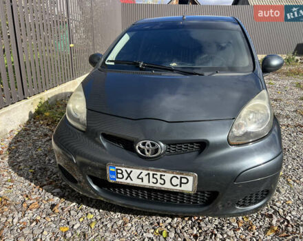 Тойота Айго 2010 в Новоднестровск на Automoto.ua Серый Тойота Айго, объемом двигателя 1 л и пробегом 171 тыс. км за 4200 $, фото 1 на Automoto.ua
