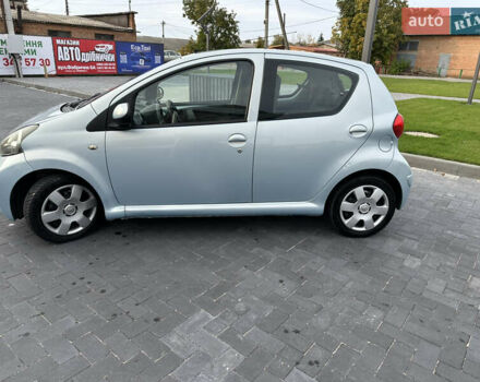 Синий Тойота Айго, объемом двигателя 1 л и пробегом 130 тыс. км за 4500 $, фото 16 на Automoto.ua