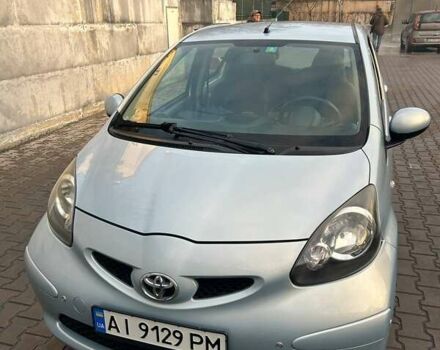 Синій Тойота Айго, об'ємом двигуна 1 л та пробігом 137 тис. км за 4500 $, фото 3 на Automoto.ua