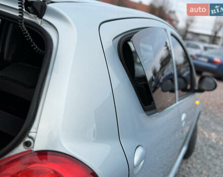 Синій Тойота Айго, об'ємом двигуна 1 л та пробігом 142 тис. км за 3999 $, фото 13 на Automoto.ua