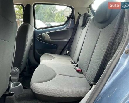 Синій Тойота Айго, об'ємом двигуна 1 л та пробігом 122 тис. км за 4690 $, фото 10 на Automoto.ua