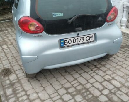 Синий Тойота Айго, объемом двигателя 1 л и пробегом 281 тыс. км за 3600 $, фото 2 на Automoto.ua