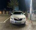 Серый Тойота BB, объемом двигателя 2.4 л и пробегом 204 тыс. км за 8500 $, фото 1 на Automoto.ua