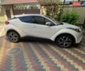 Белый Тойота C-HR, объемом двигателя 2 л и пробегом 71 тыс. км за 22000 $, фото 1 на Automoto.ua