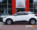 Белый Тойота C-HR, объемом двигателя 2 л и пробегом 62 тыс. км за 19800 $, фото 2 на Automoto.ua