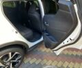 Белый Тойота C-HR, объемом двигателя 2 л и пробегом 71 тыс. км за 22000 $, фото 4 на Automoto.ua