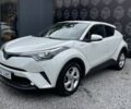 Білий Тойота C-HR, об'ємом двигуна 1.8 л та пробігом 70 тис. км за 22500 $, фото 3 на Automoto.ua