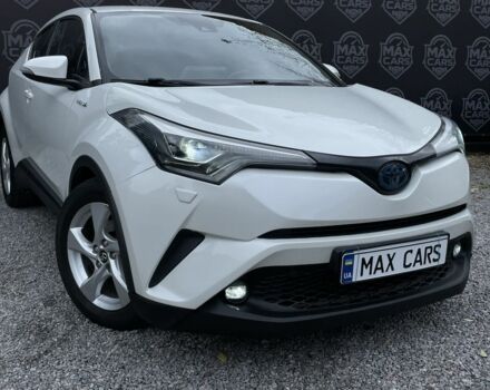 Білий Тойота C-HR, об'ємом двигуна 1.8 л та пробігом 70 тис. км за 22500 $, фото 1 на Automoto.ua