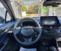 Белый Тойота C-HR, объемом двигателя 0 л и пробегом 75 тыс. км за 18990 $, фото 25 на Automoto.ua