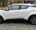 Белый Тойота C-HR, объемом двигателя 1.8 л и пробегом 86 тыс. км за 28000 $, фото 3 на Automoto.ua