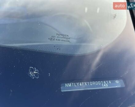 Белый Тойота C-HR, объемом двигателя 1.2 л и пробегом 168 тыс. км за 16900 $, фото 48 на Automoto.ua