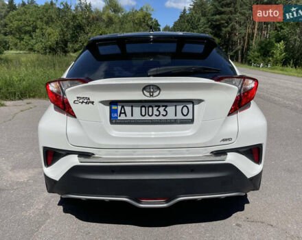 Белый Тойота C-HR, объемом двигателя 1.2 л и пробегом 81 тыс. км за 19000 $, фото 11 на Automoto.ua