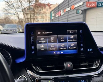 Белый Тойота C-HR, объемом двигателя 1.2 л и пробегом 168 тыс. км за 16900 $, фото 22 на Automoto.ua