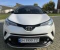 Белый Тойота C-HR, объемом двигателя 1.2 л и пробегом 168 тыс. км за 16900 $, фото 1 на Automoto.ua