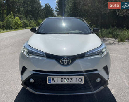Белый Тойота C-HR, объемом двигателя 1.2 л и пробегом 81 тыс. км за 19000 $, фото 8 на Automoto.ua