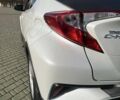 Белый Тойота C-HR, объемом двигателя 1.2 л и пробегом 168 тыс. км за 16900 $, фото 11 на Automoto.ua