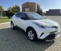 Белый Тойота C-HR, объемом двигателя 1.2 л и пробегом 168 тыс. км за 16900 $, фото 3 на Automoto.ua