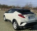 Белый Тойота C-HR, объемом двигателя 1.2 л и пробегом 168 тыс. км за 16900 $, фото 5 на Automoto.ua