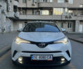 Білий Тойота C-HR, об'ємом двигуна 1.2 л та пробігом 129 тис. км за 18999 $, фото 1 на Automoto.ua