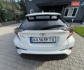 Белый Тойота C-HR, объемом двигателя 1.2 л и пробегом 140 тыс. км за 20000 $, фото 5 на Automoto.ua