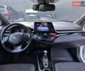 Белый Тойота C-HR, объемом двигателя 1.8 л и пробегом 161 тыс. км за 20500 $, фото 26 на Automoto.ua