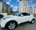 Білий Тойота C-HR, об'ємом двигуна 1.2 л та пробігом 100 тис. км за 18500 $, фото 6 на Automoto.ua