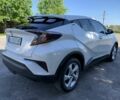 Белый Тойота C-HR, объемом двигателя 0.12 л и пробегом 58 тыс. км за 19999 $, фото 5 на Automoto.ua