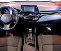 Белый Тойота C-HR, объемом двигателя 2 л и пробегом 94 тыс. км за 16900 $, фото 53 на Automoto.ua